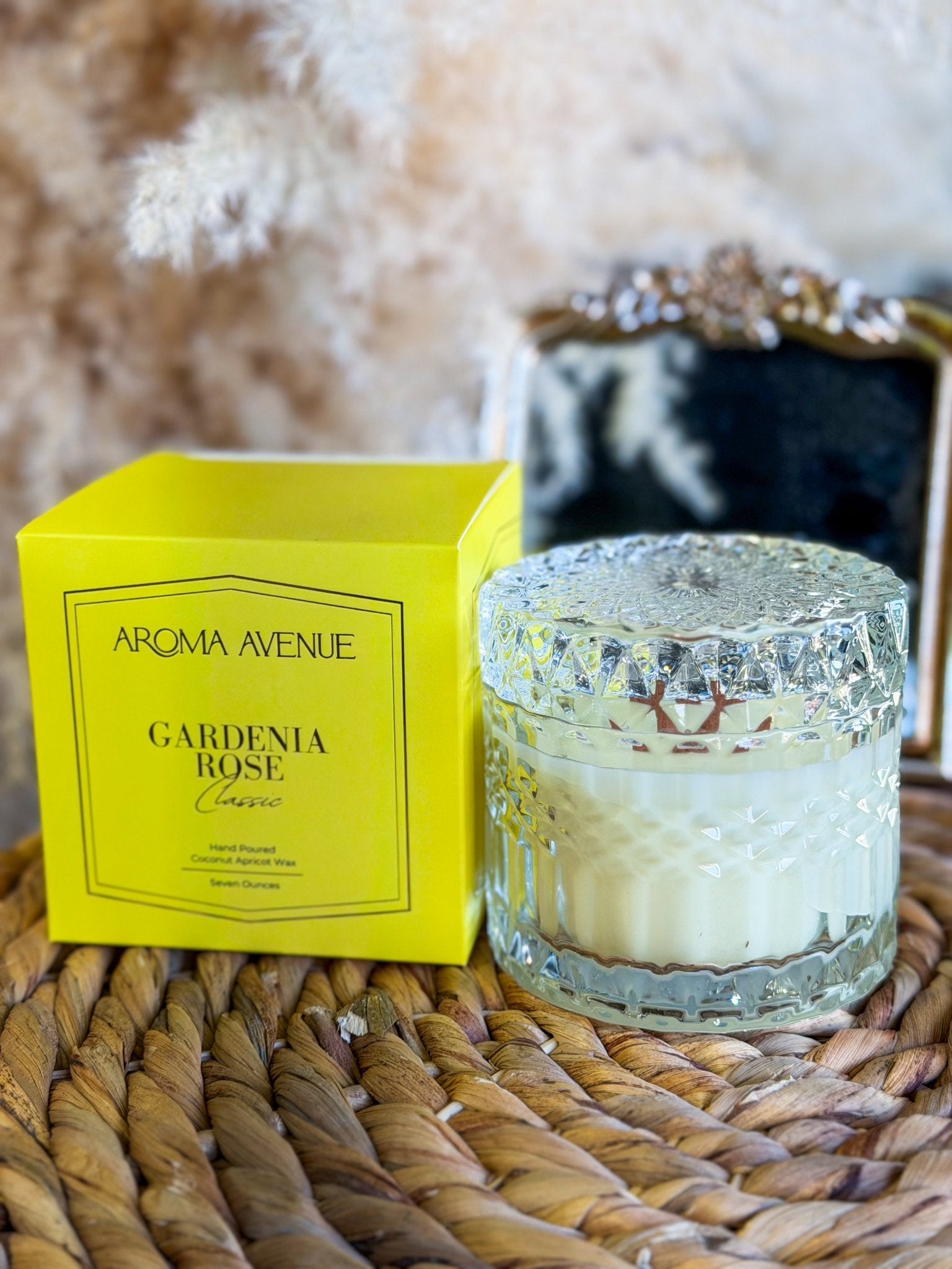 Aroma Avenue Gardenia Rose 7oz Candle - Southern Chic Tees & Boutique