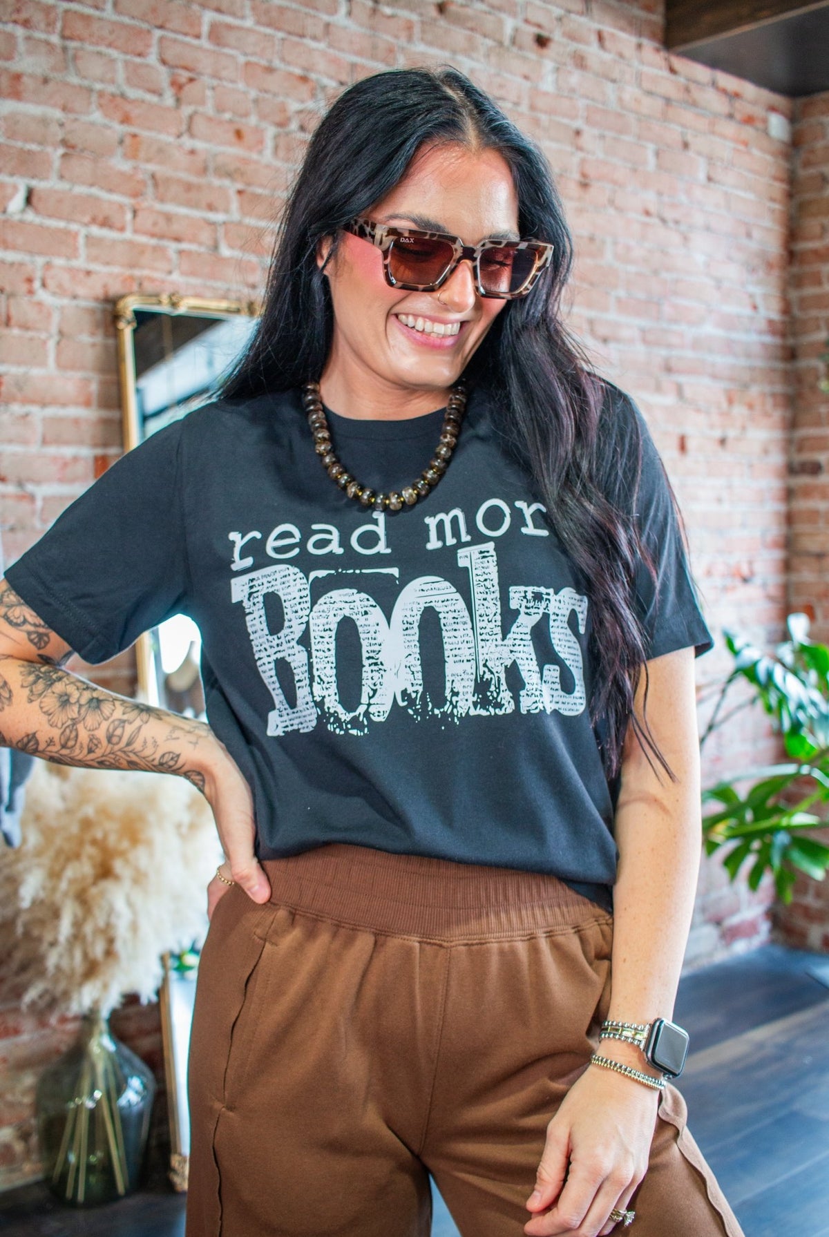 Read More Books Graphic Tee - Southern Chic Tees & Boutique