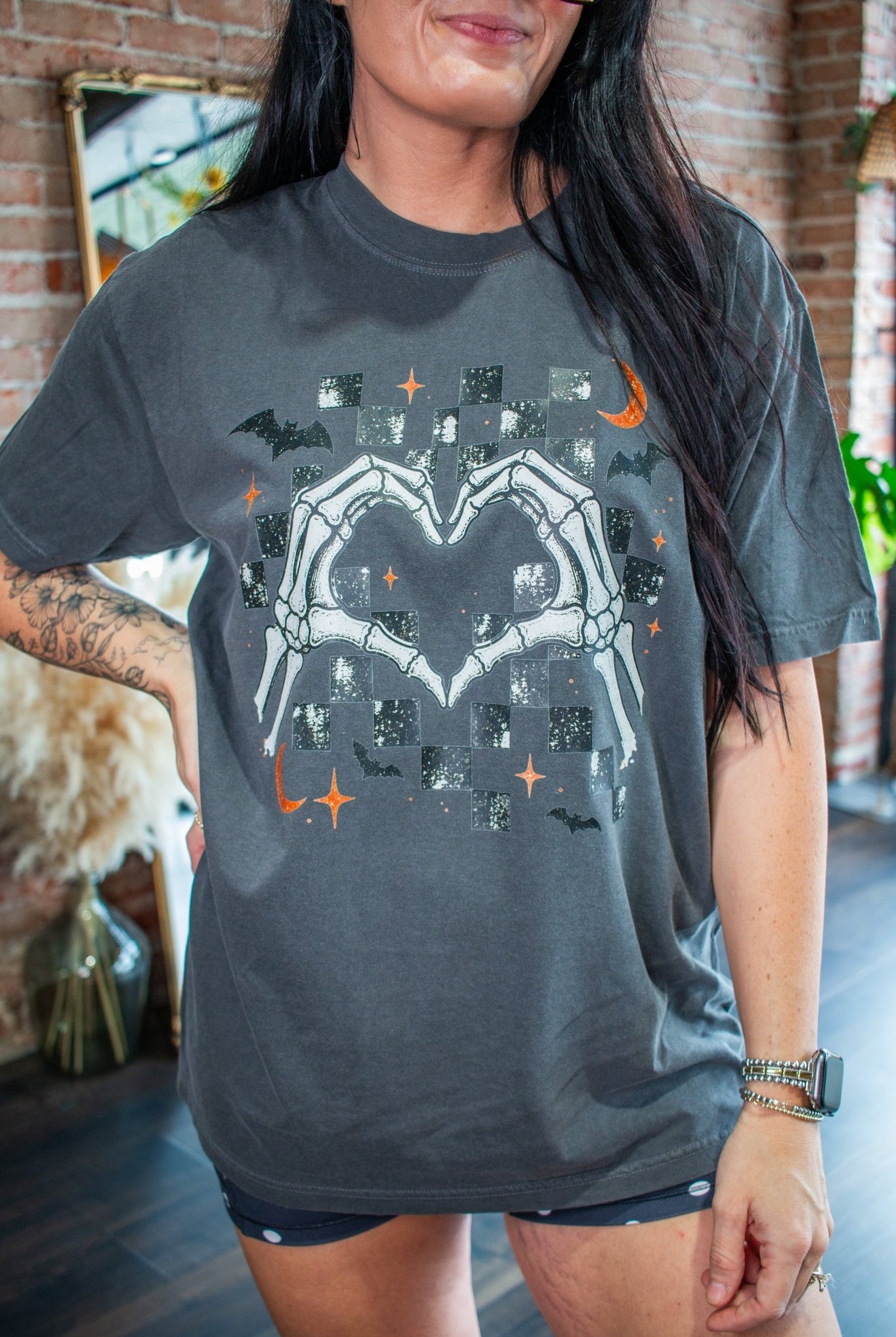 Skellie Heart Hands Graphic Tee - Southern Chic Tees & Boutique