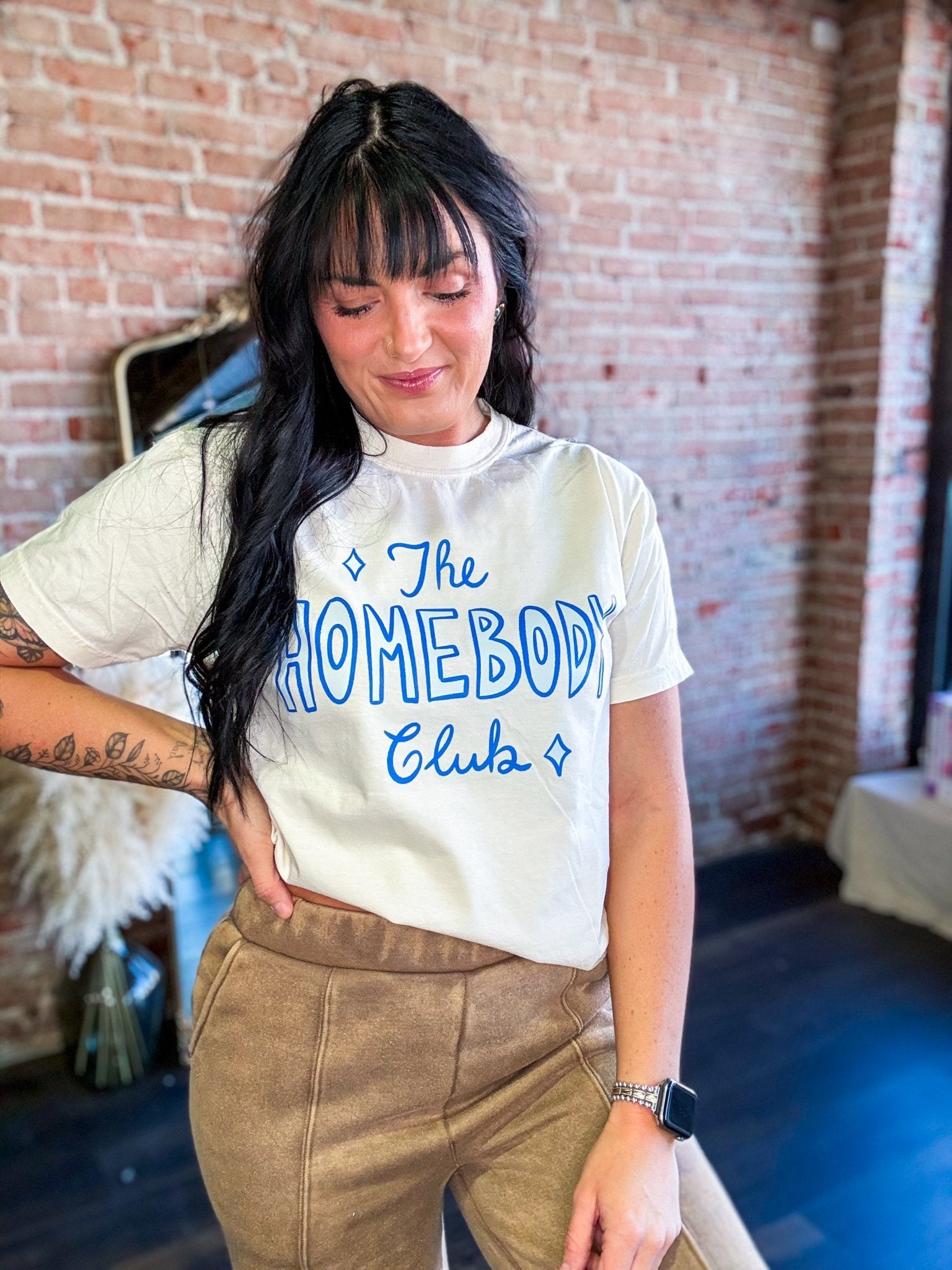 The Homebody Club Graphic Tee - Southern Chic Tees & Boutique