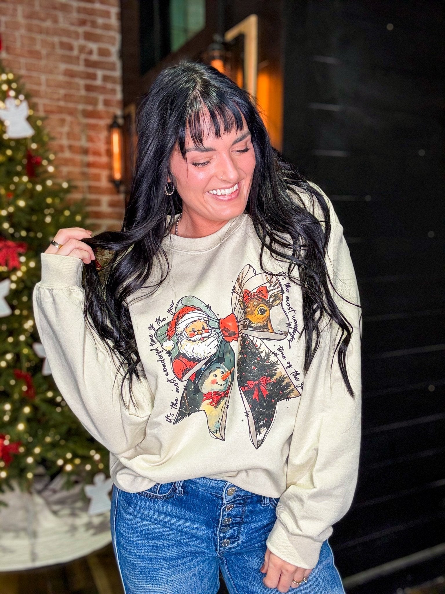 Vintage Bow Christmas Sweatshirt - Southern Chic Tees & Boutique