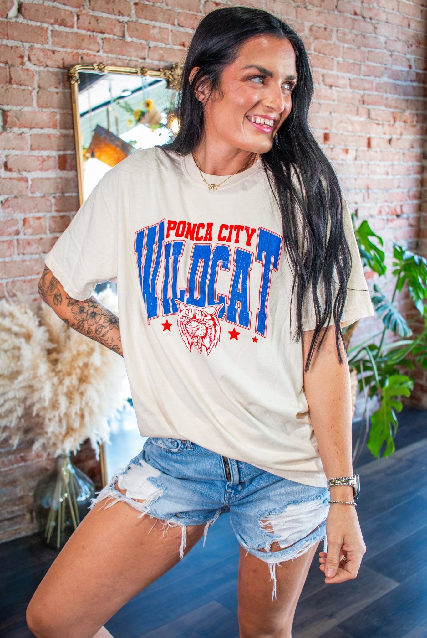 Vintage OG Wildcat Graphic Tee - Southern Chic Tees & Boutique