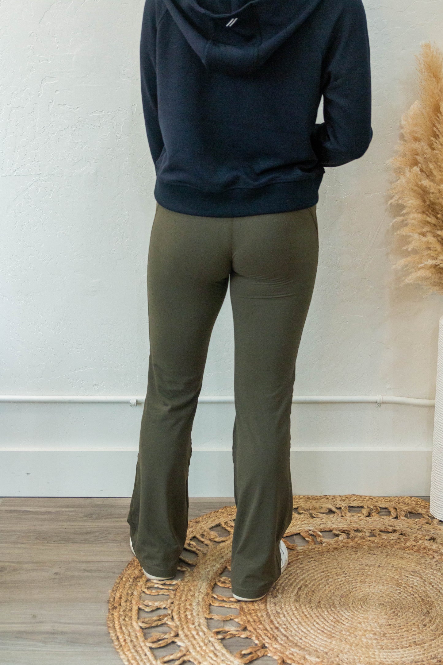 Flared Butter Soft Leggings Olive