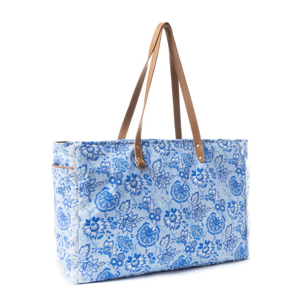 Delft Garden Weekender Weekender Bag In Blue - Southern Chic Tees & Boutique