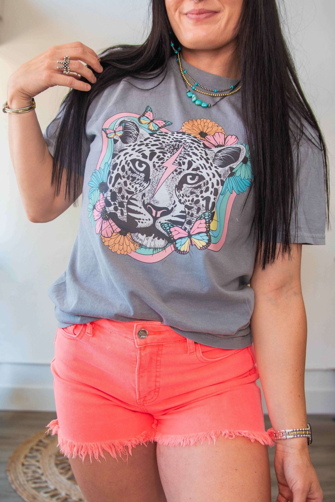 Retro Leopard Graphic Tee - Southern Chic Tees & Boutique