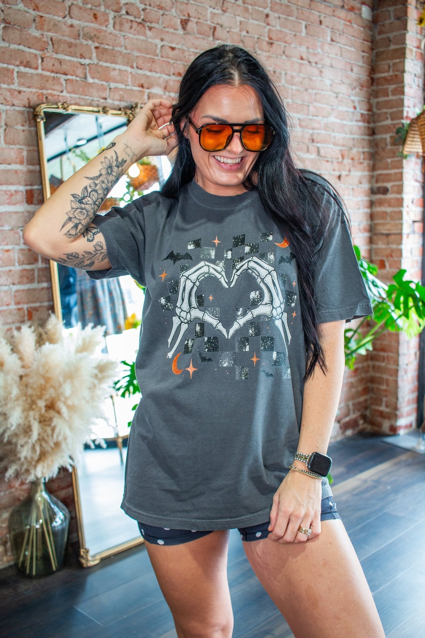 Skellie Heart Hands Graphic Tee - Southern Chic Tees & Boutique