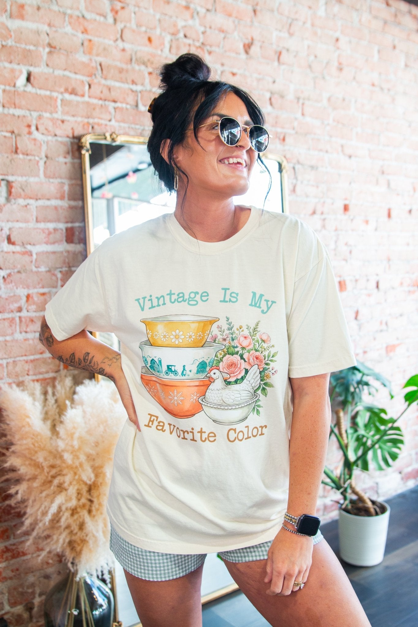 Vintage Is My Favorite Color Retro Kitchen Tee | Comfort Colors® Cotton Graphic Shirt - Southern Chic Tees & Boutique