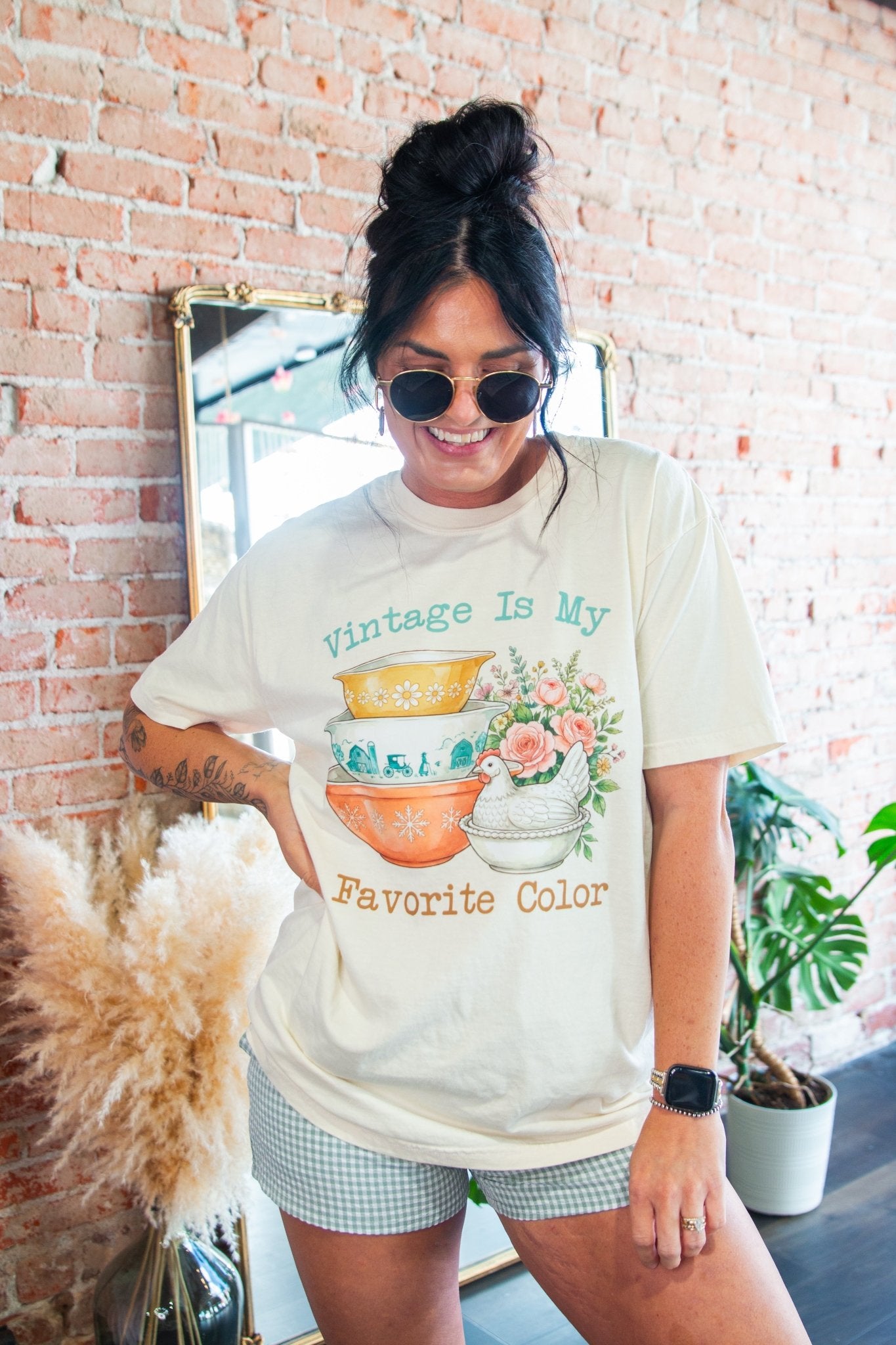 Vintage Is My Favorite Color Retro Kitchen Tee | Comfort Colors® Cotton Graphic Shirt - Southern Chic Tees & Boutique